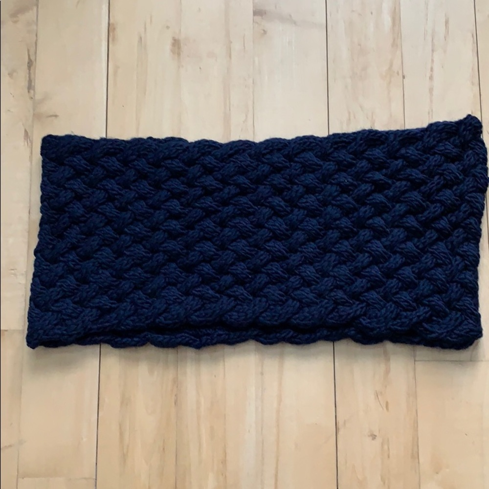 Luxury cable knit Ring Scarf